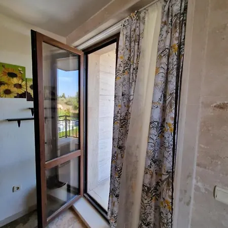 Amara Апартаменти *